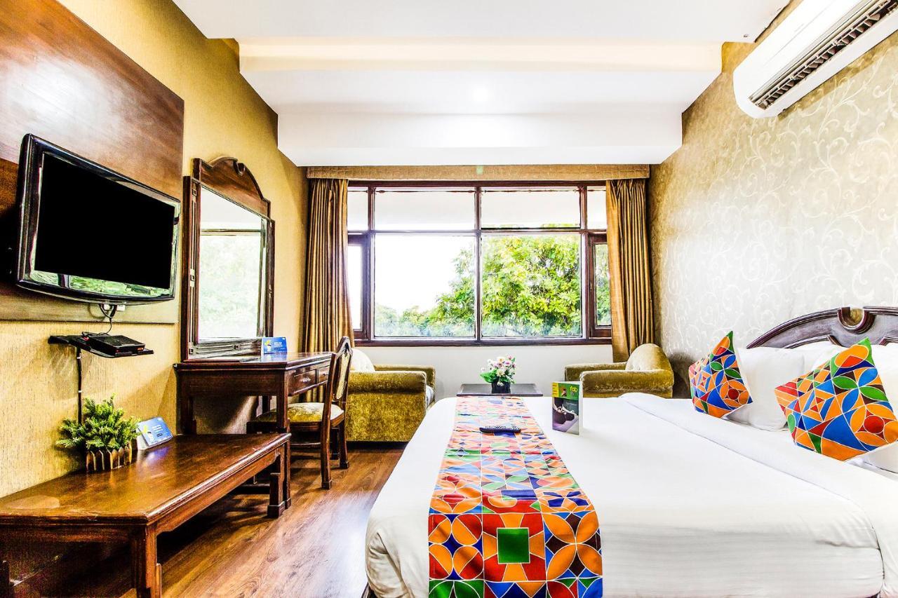 Fabhotel Le Monarque Chandīgarh Buitenkant foto