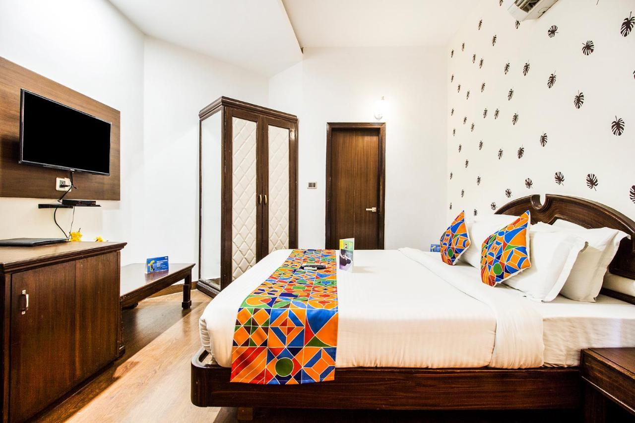 Fabhotel Le Monarque Chandīgarh Buitenkant foto